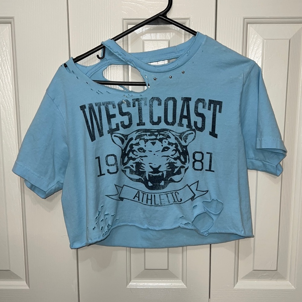 Ripped Graphic Tee